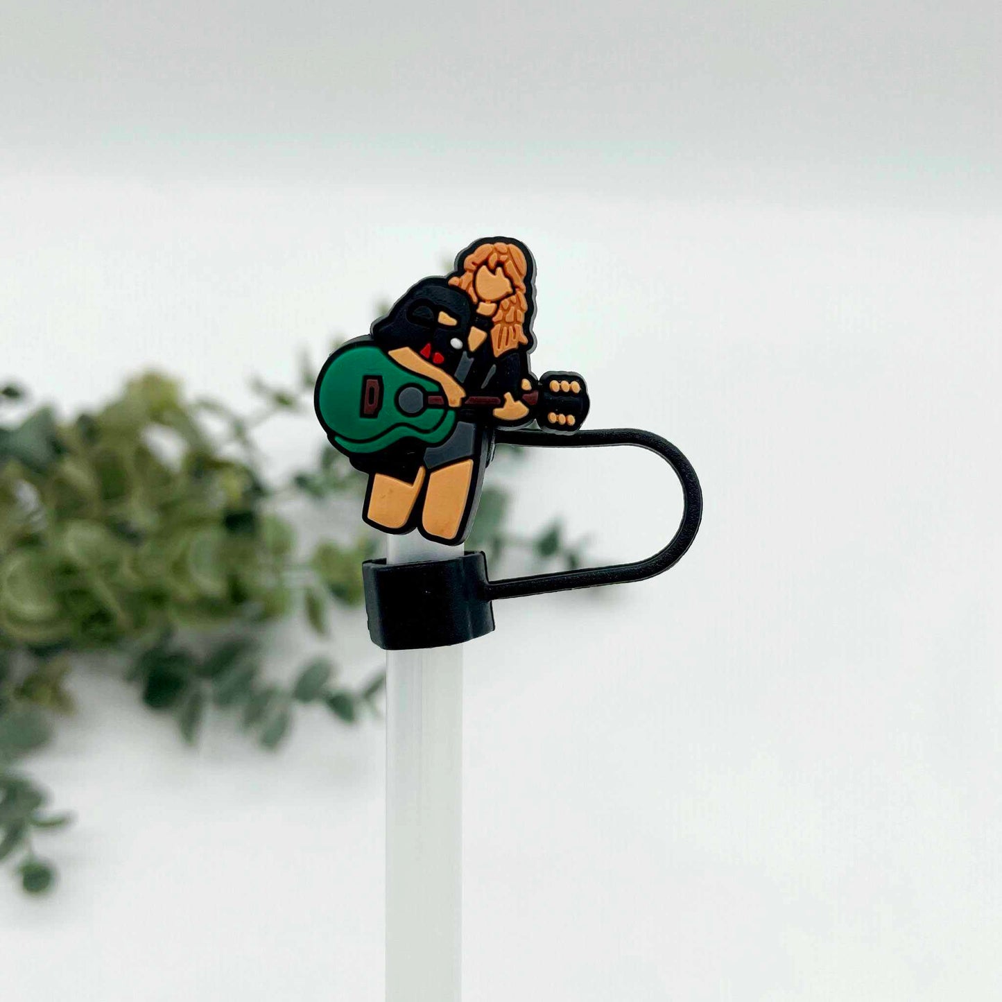 Singing Straw Toppers