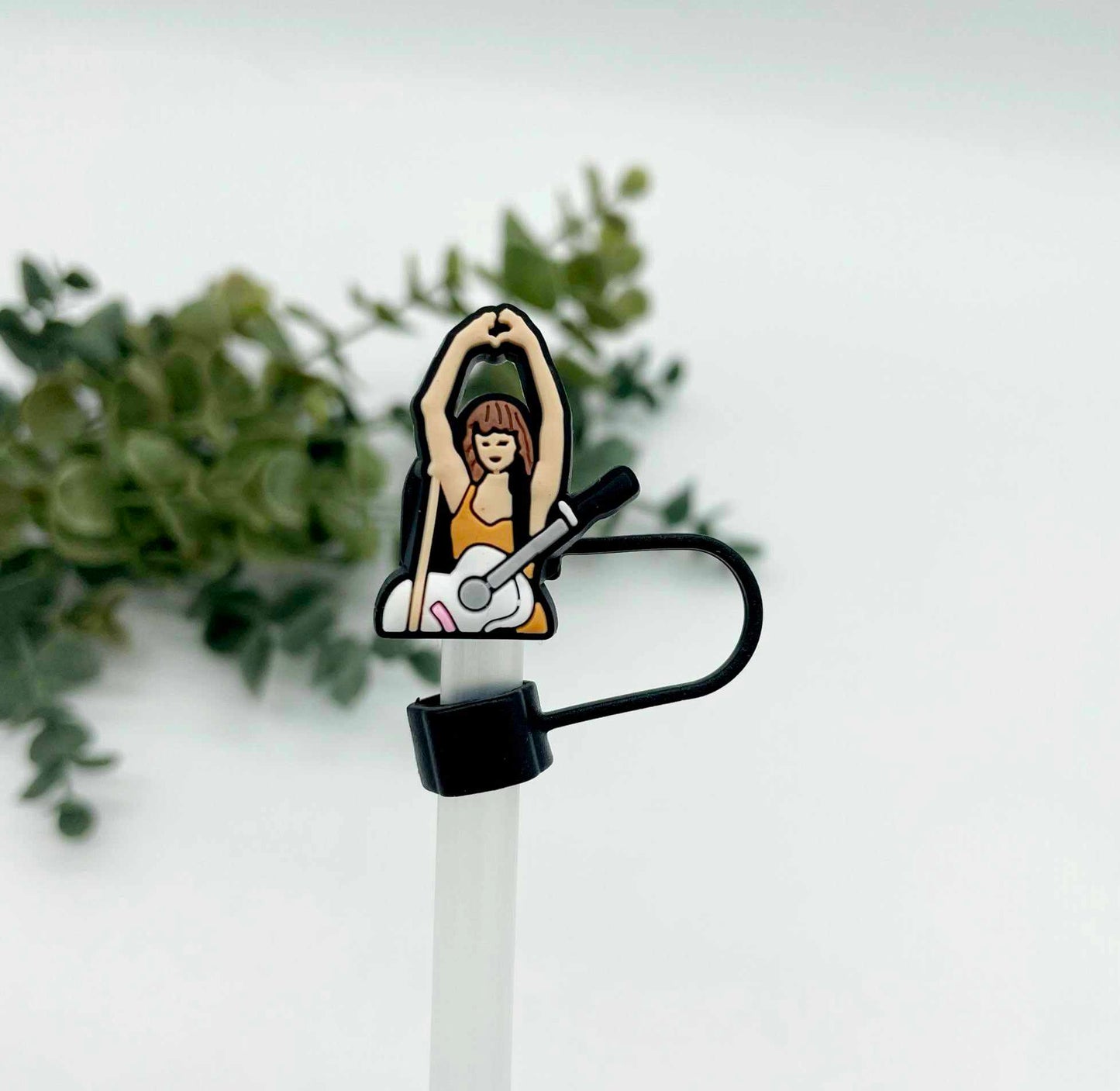 Singing Straw Toppers