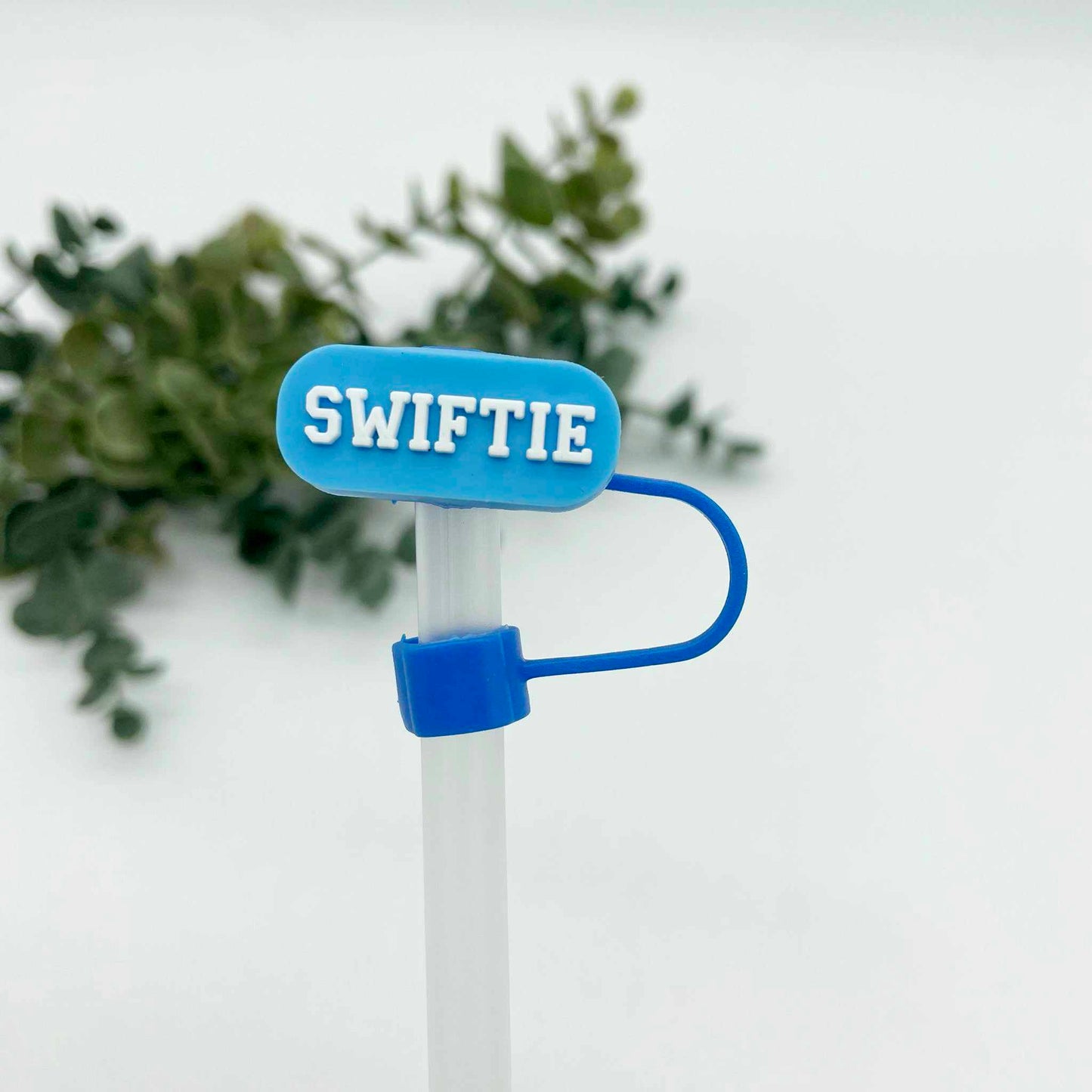 Singing Straw Toppers
