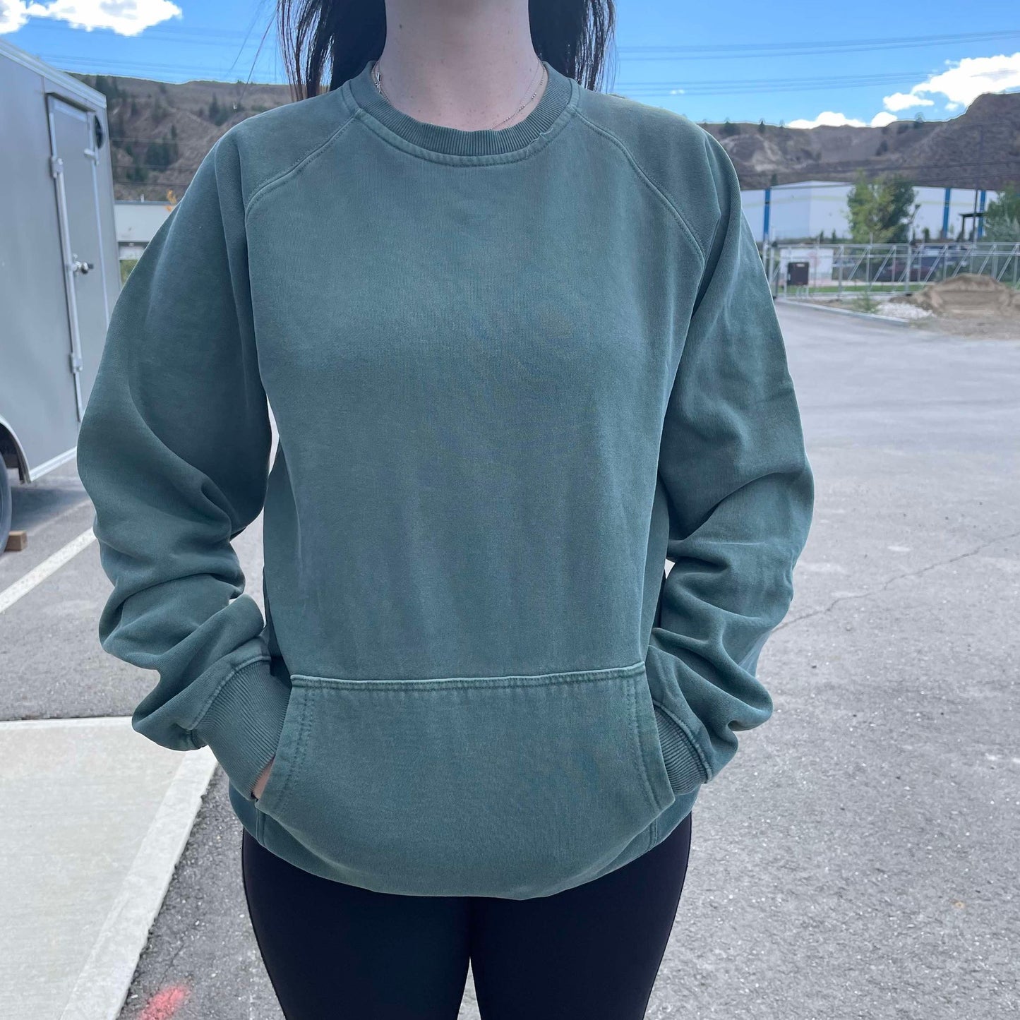 Pigment Dyed Crewdie