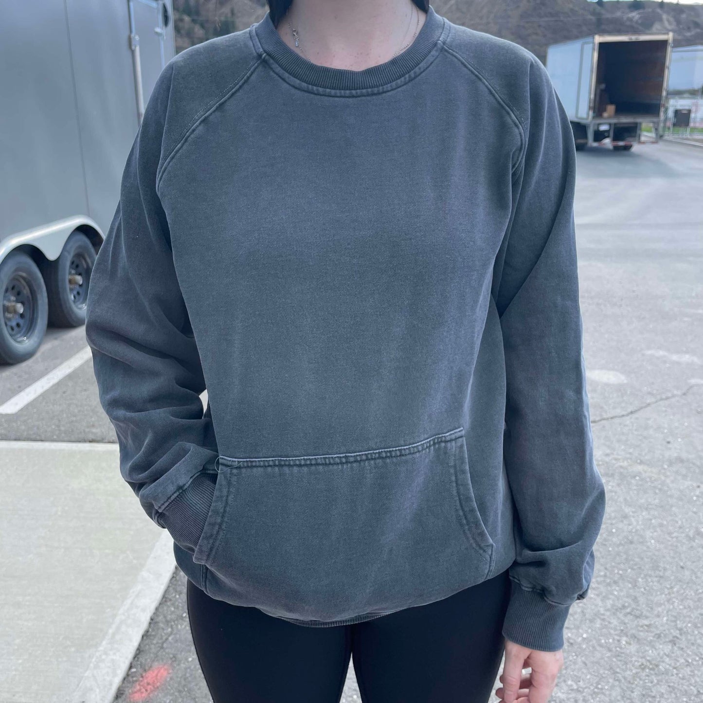 Pigment Dyed Crewdie