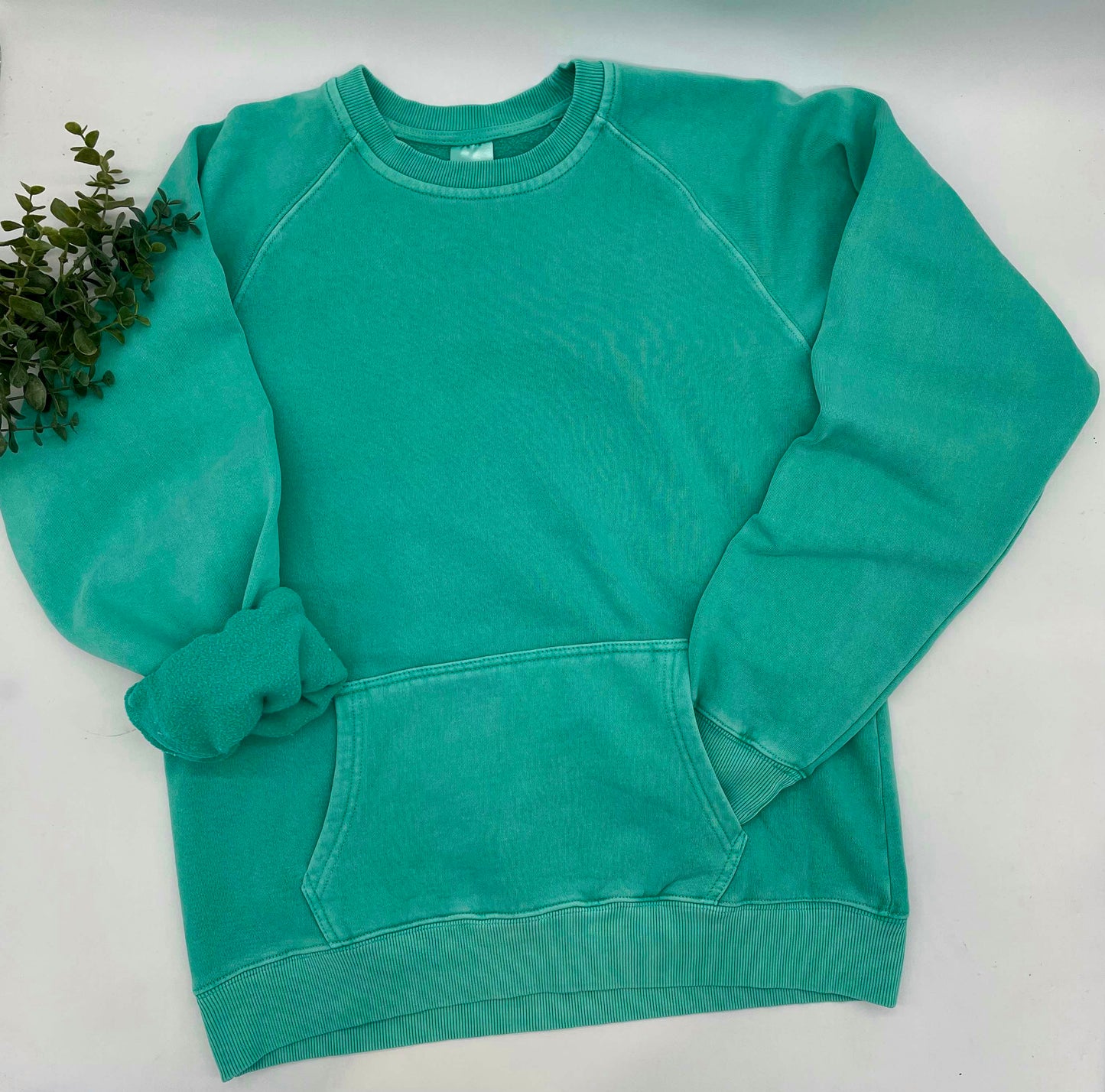 Pigment Dyed Crewdie
