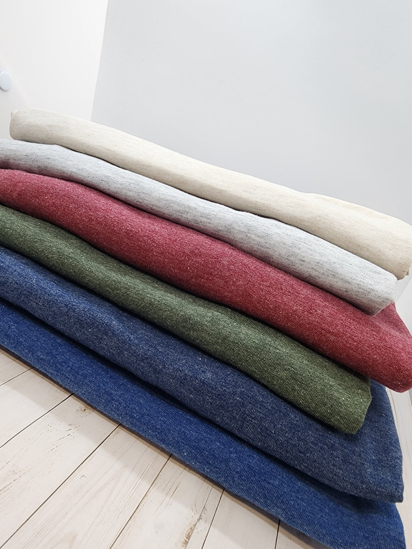 O-Neck Tees Heathered Colours 80/20 Polyester Cotton Blend - Clearance