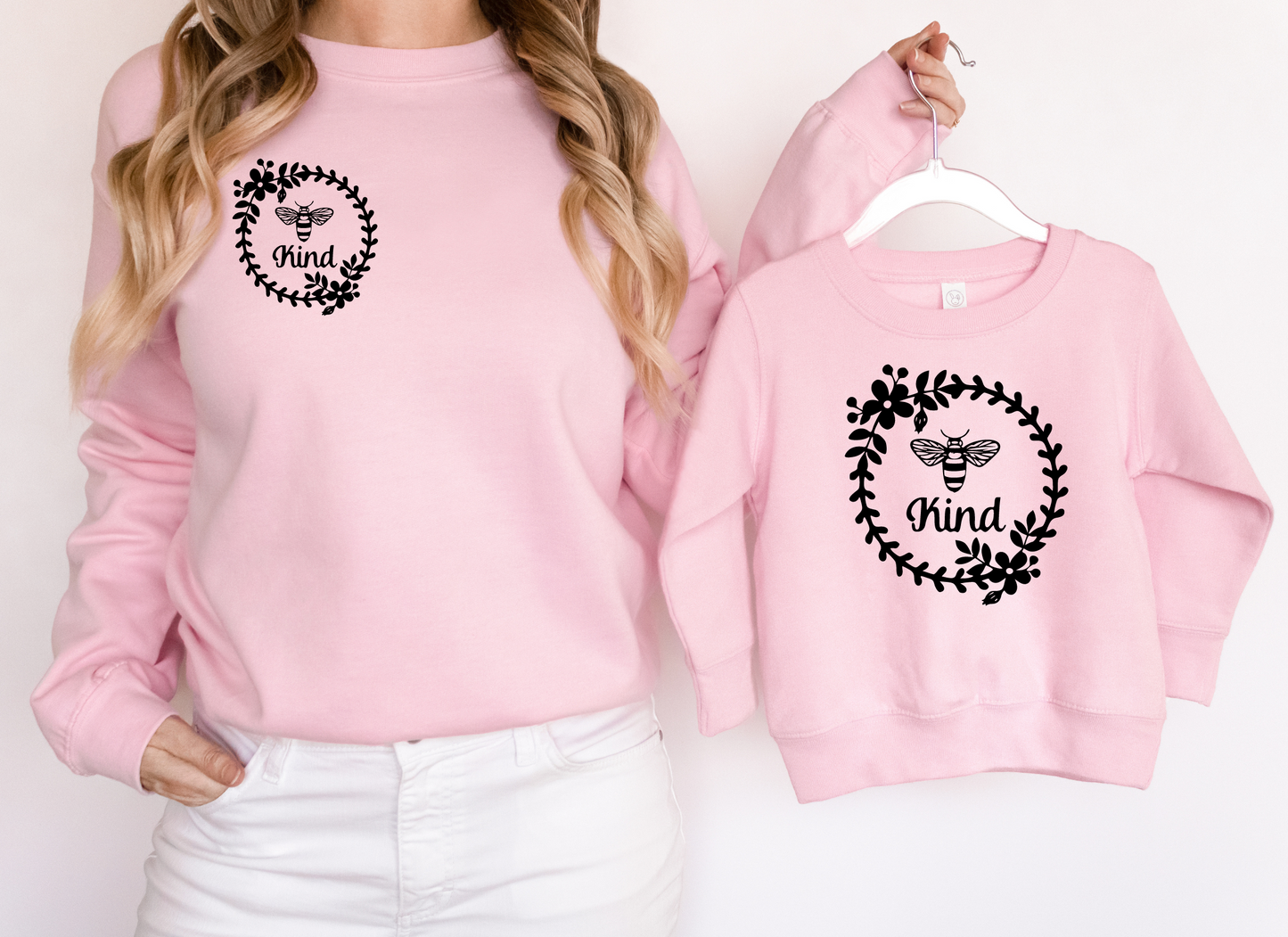 Bee Kind Wreath DTF Transfer - 946