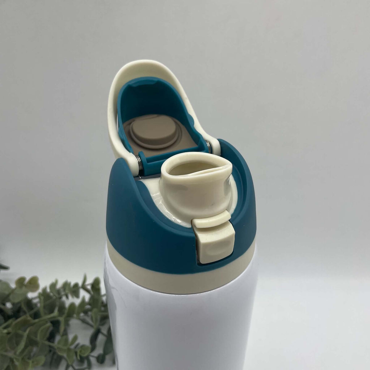 Sip & Flow 32oz with Coloured Lids Sublimation Tumbler