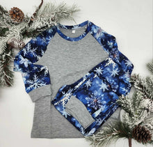 Load image into Gallery viewer, Snowflake Christmas Family PJ Sets
