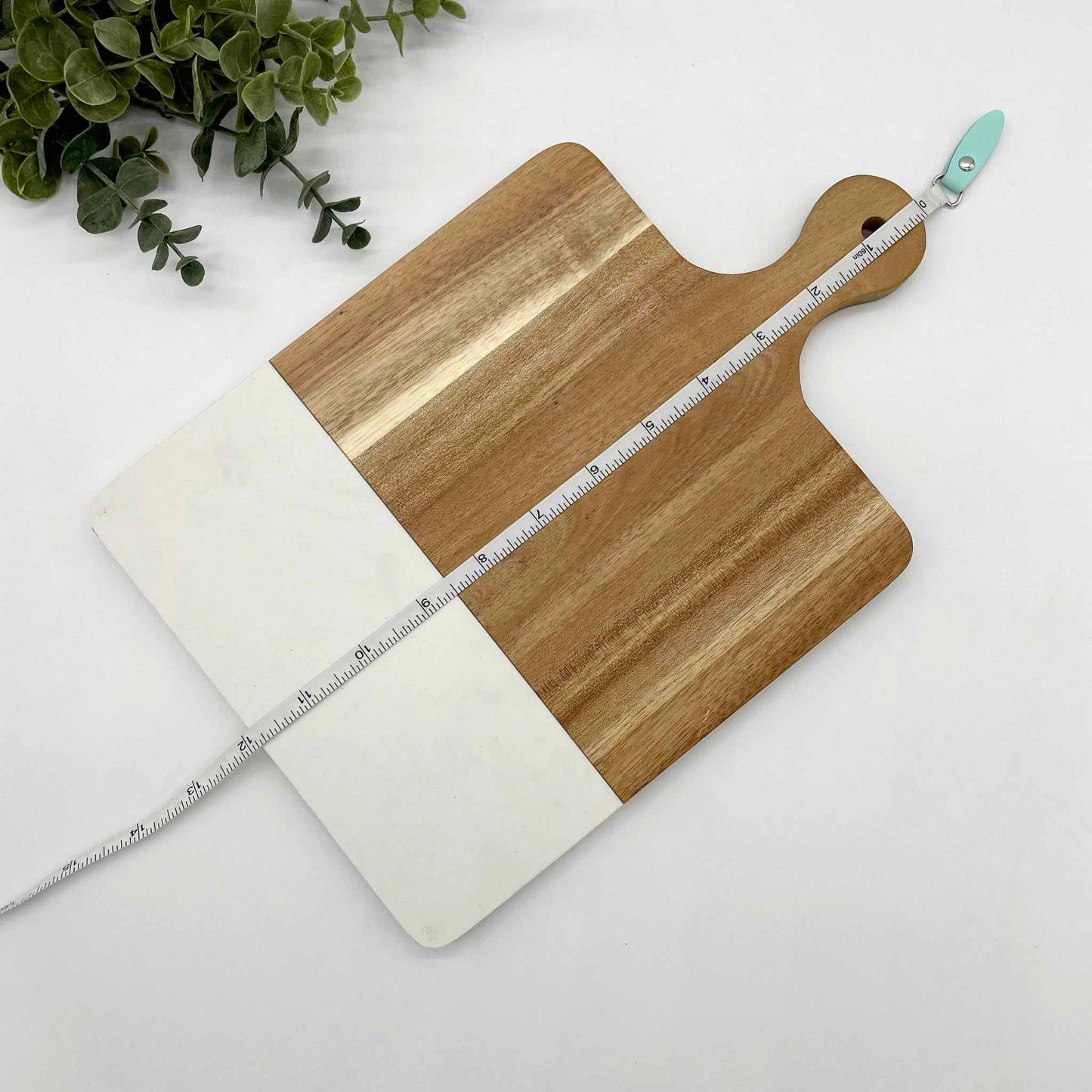 White Marble Acacia Wood Large Handle Engravable Cutting Board