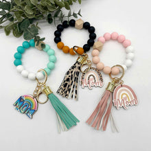 Load image into Gallery viewer, Mama Keychain Bracelet
