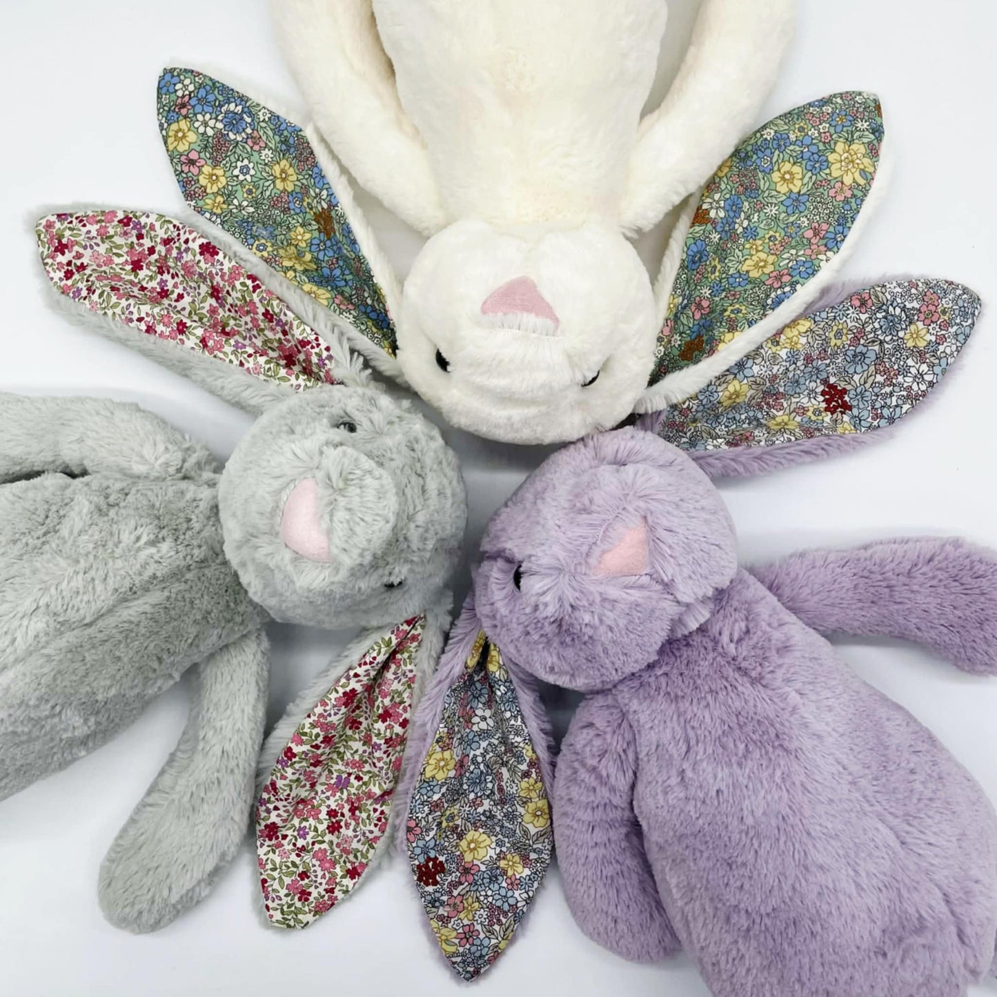 Floral 16" Bunnies
