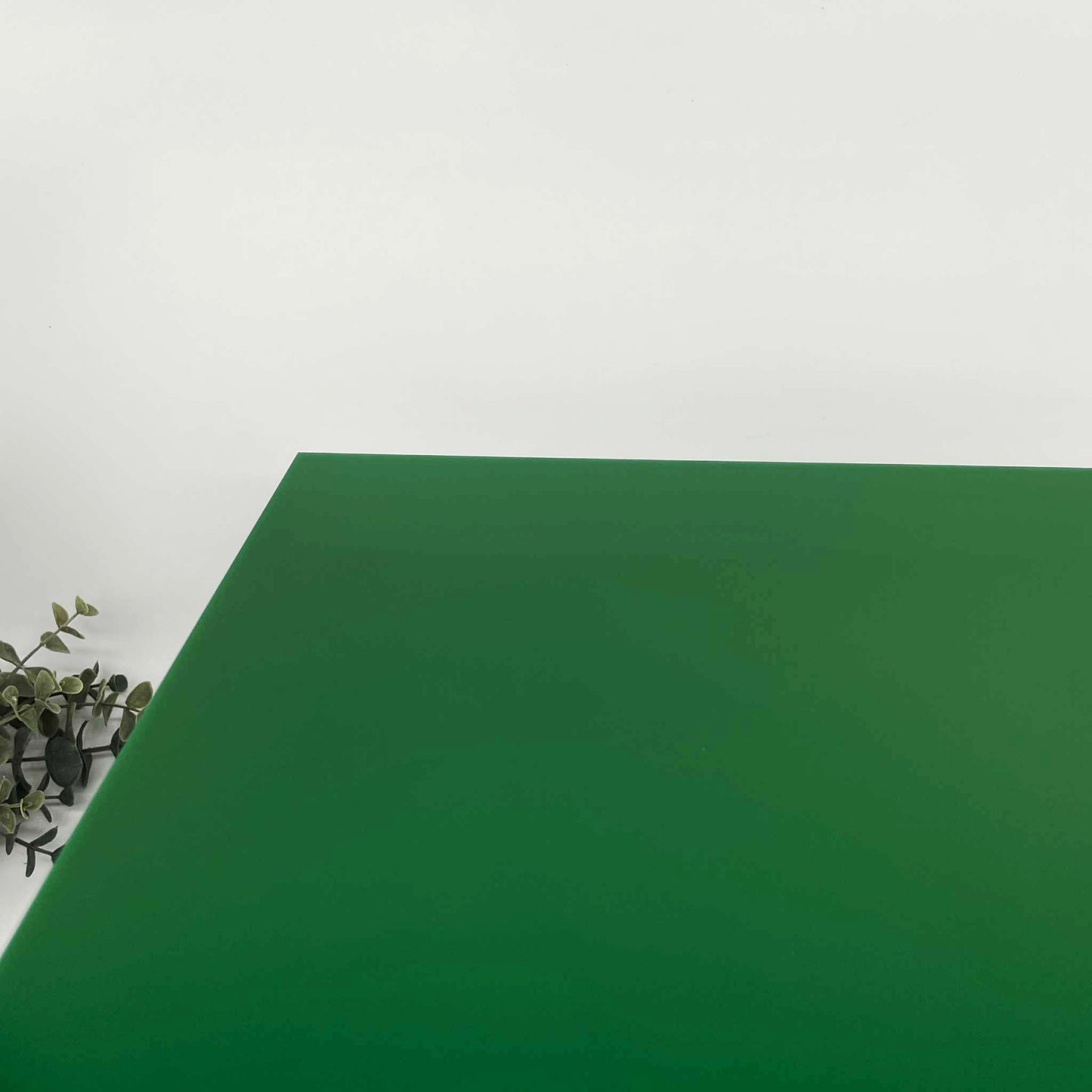 Green - Essentials Cast Acrylic Sheets 1150