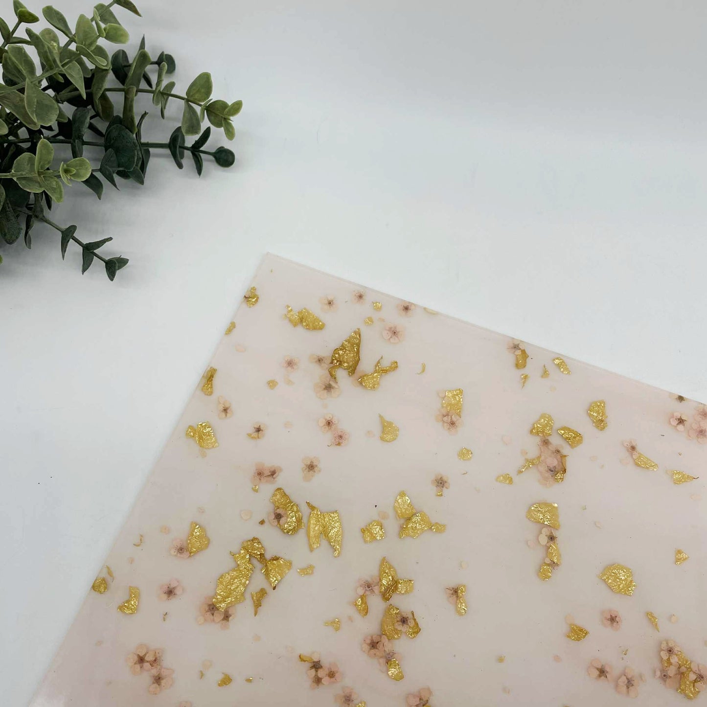 Light Pink & Gold - Real Flower Cast Acrylic Sheets 1065