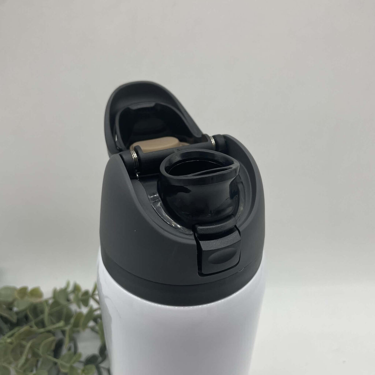 Sip & Flow 32oz with Coloured Lids Sublimation Tumbler
