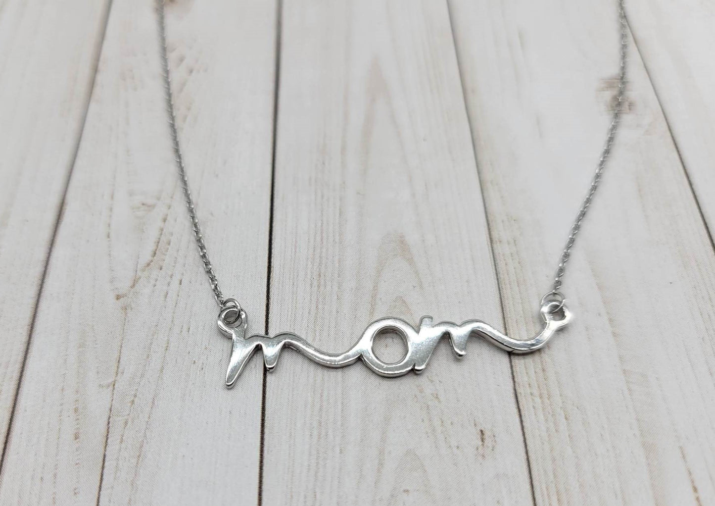 Cursive Stirling Silver MAMA/GRANDMA/MOM Necklace